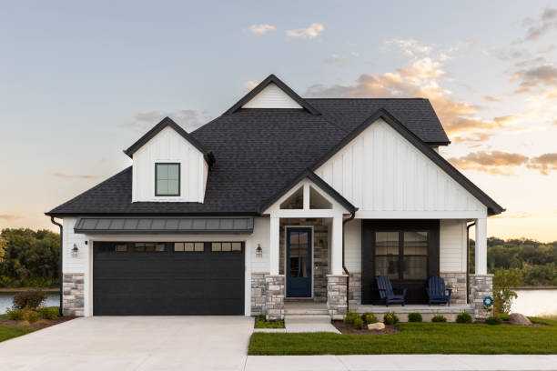 Best Storm Damage Roof Repair  in Mount Olive, MS